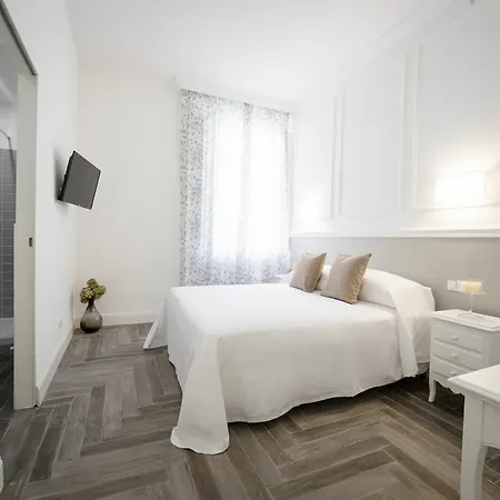 Guest house Antica Dimora Pellegrino 3*